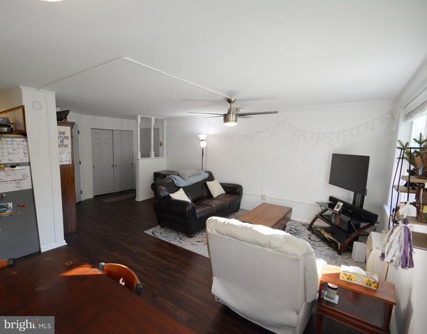 175 W KING ST #115, Malvern, PA 19355