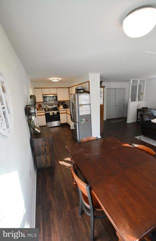 175 W KING ST #115, Malvern, PA 19355