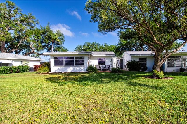 3252 WESTFORD LANE 122, Sarasota, FL 34231