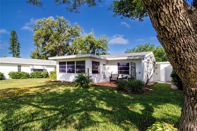 3252 WESTFORD LANE 122, Sarasota, FL 34231