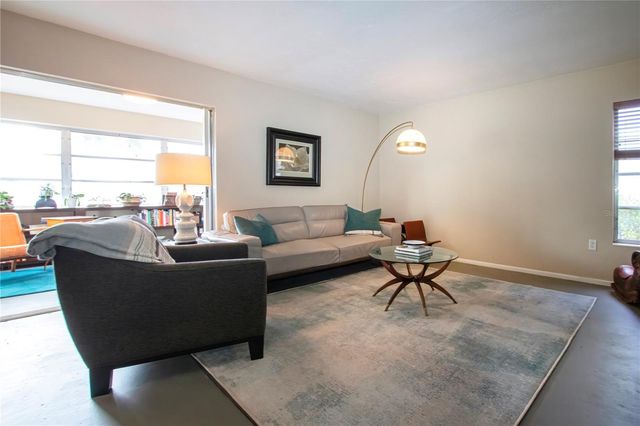 3252 WESTFORD LANE 122, Sarasota, FL 34231