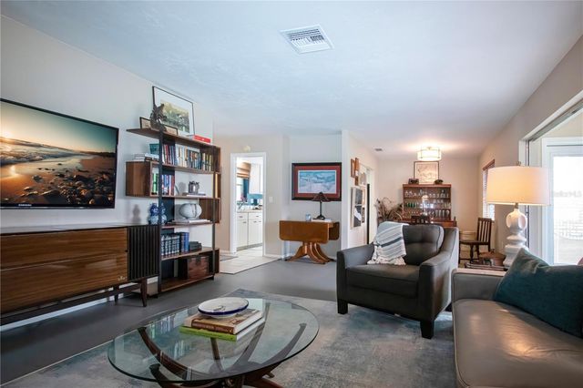 3252 WESTFORD LANE 122, Sarasota, FL 34231