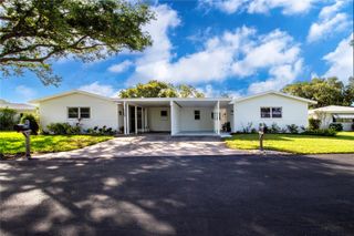 3252 WESTFORD LANE 122, Sarasota, FL 34231