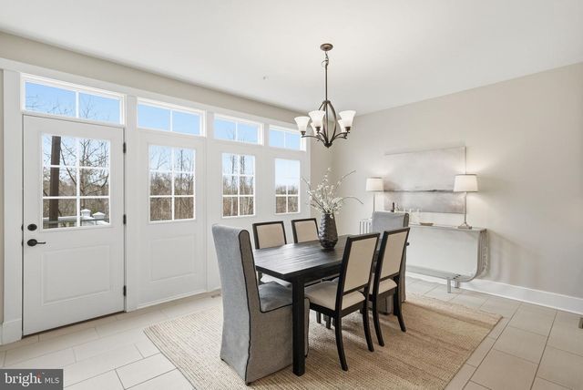 16956 TAKEAWAY LN, Dumfries, VA 22026