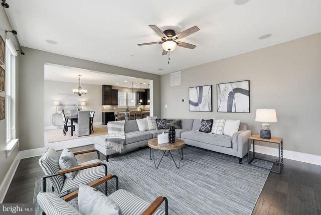 16956 TAKEAWAY LN, Dumfries, VA 22026