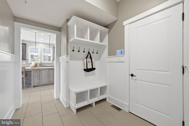 16956 TAKEAWAY LN, Dumfries, VA 22026