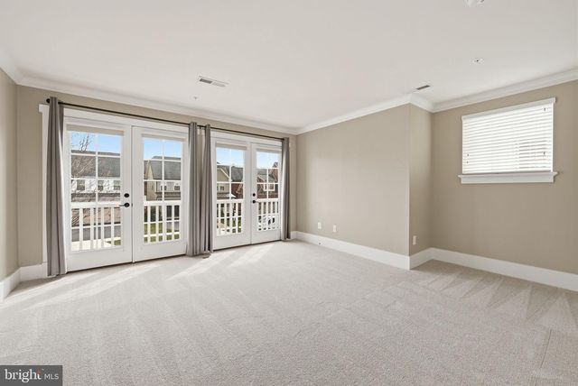 16956 TAKEAWAY LN, Dumfries, VA 22026