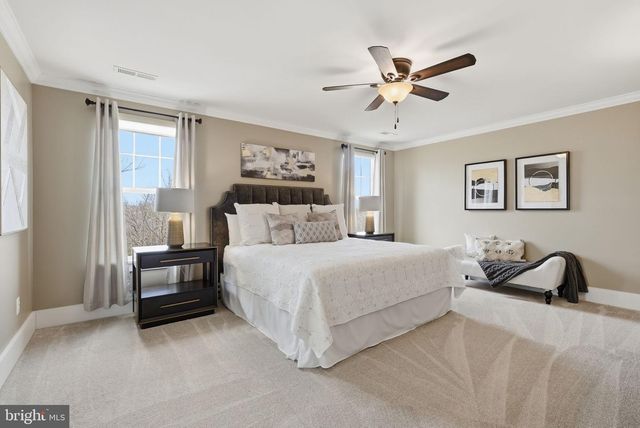 16956 TAKEAWAY LN, Dumfries, VA 22026