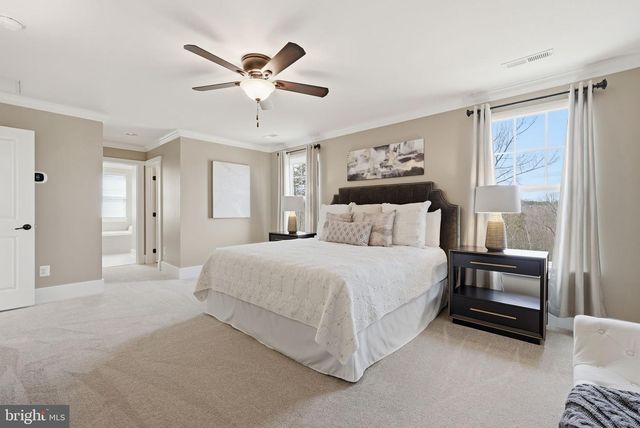 16956 TAKEAWAY LN, Dumfries, VA 22026