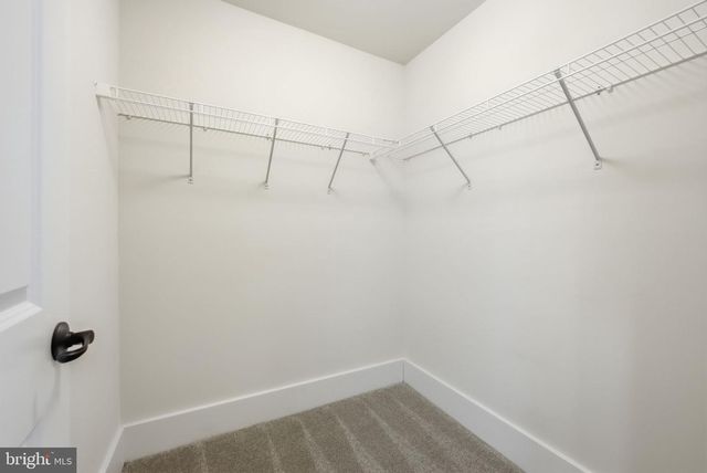 16956 TAKEAWAY LN, Dumfries, VA 22026