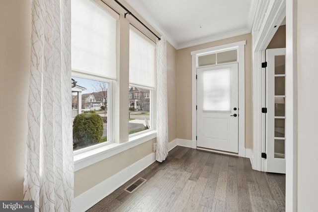 16956 TAKEAWAY LN, Dumfries, VA 22026