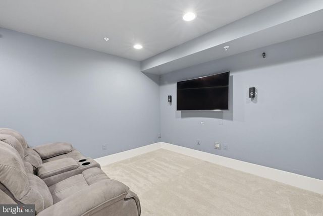 16956 TAKEAWAY LN, Dumfries, VA 22026