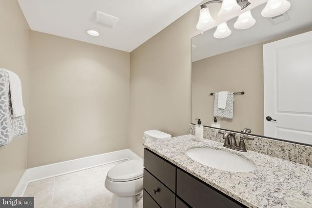 16956 TAKEAWAY LN, Dumfries, VA 22026