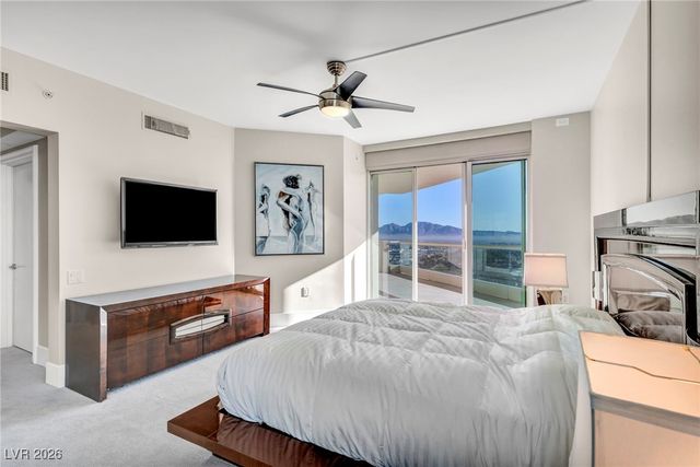 2777 Paradise Road 2304, Las Vegas, NV 89109