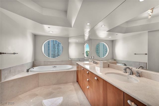 2777 Paradise Road 2304, Las Vegas, NV 89109