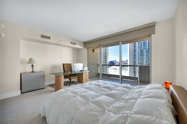 2777 Paradise Road 2304, Las Vegas, NV 89109