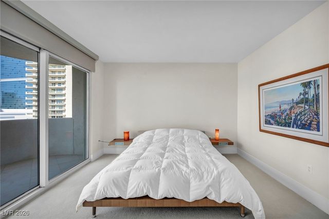 2777 Paradise Road 2304, Las Vegas, NV 89109