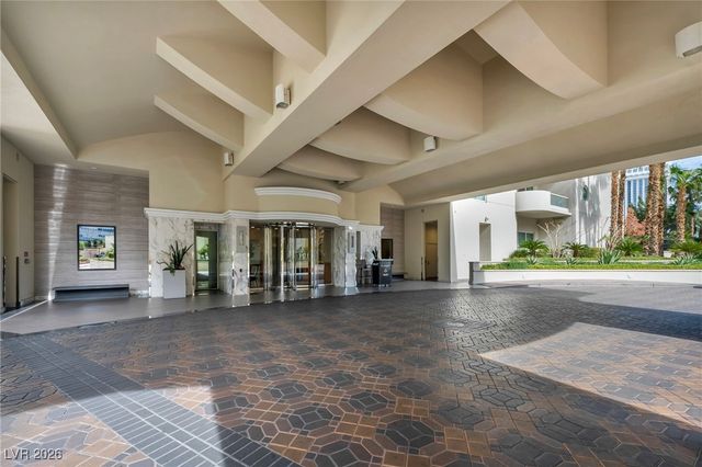 2777 Paradise Road 2304, Las Vegas, NV 89109