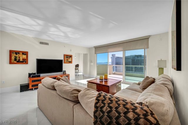 2777 Paradise Road 2304, Las Vegas, NV 89109