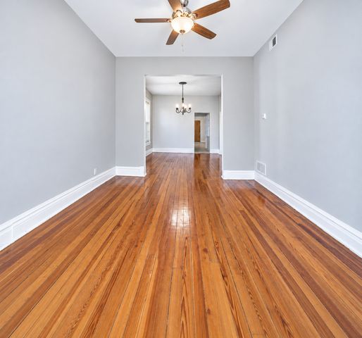 901 S SACRAMENTO Boulevard, Chicago, IL 60612