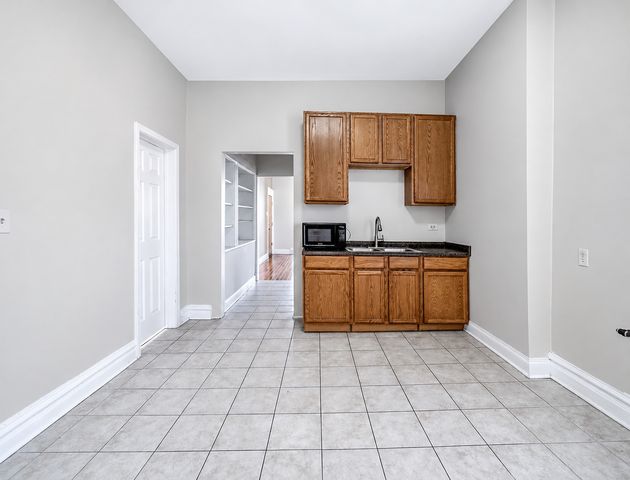 901 S SACRAMENTO Boulevard, Chicago, IL 60612