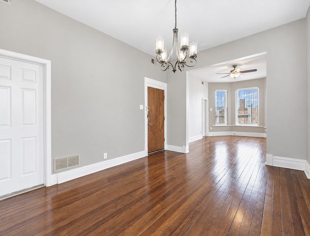 901 S SACRAMENTO Boulevard, Chicago, IL 60612
