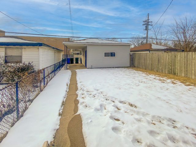 12632 S Emerald Avenue, Chicago, IL 60628