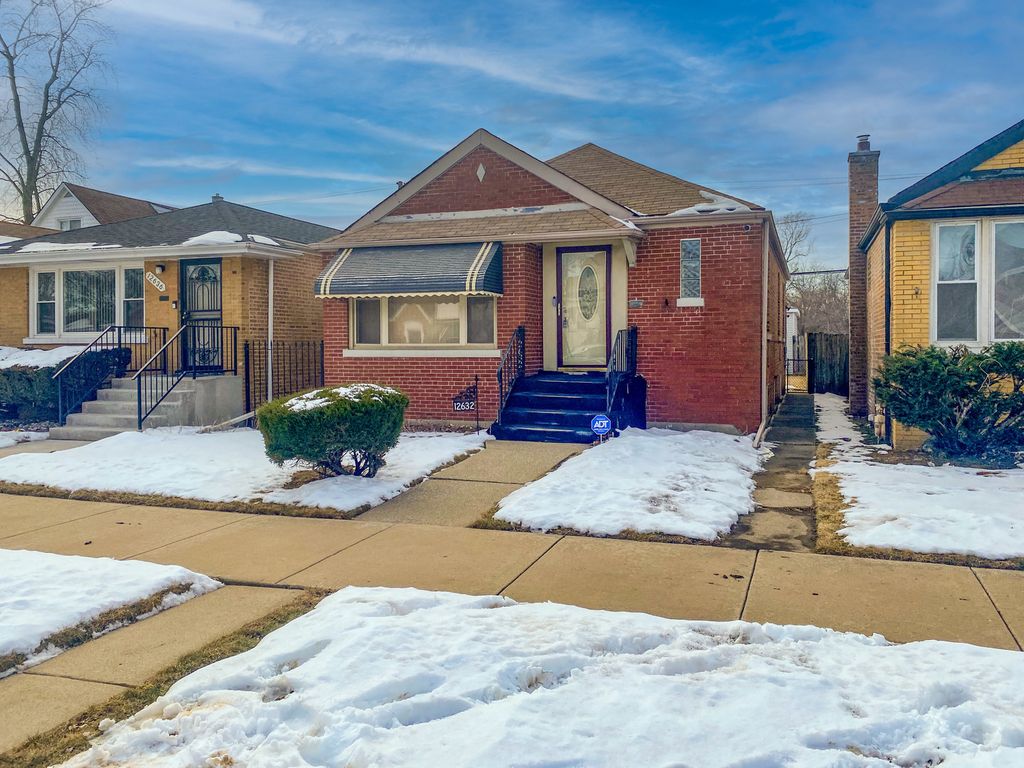 12632 S Emerald Avenue, Chicago, IL 60628