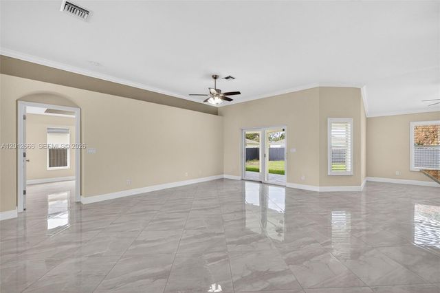 1922 SE Camilo St, Port St. Lucie, FL 34952