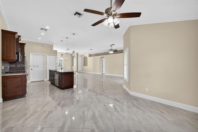 1922 SE Camilo St, Port St. Lucie, FL 34952