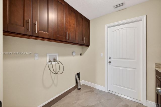 1922 SE Camilo St, Port St. Lucie, FL 34952