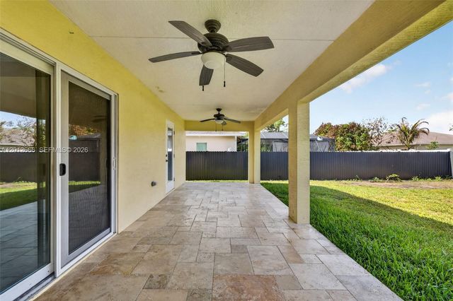 1922 SE Camilo St, Port St. Lucie, FL 34952