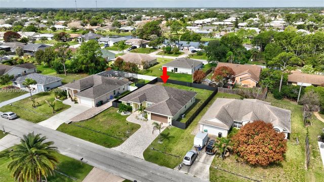 1922 SE Camilo St, Port St. Lucie, FL 34952
