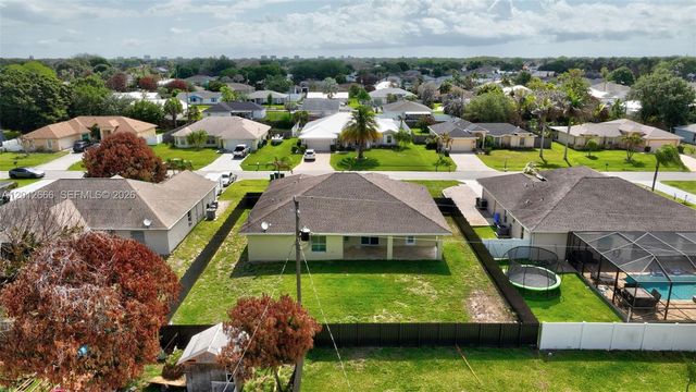 1922 SE Camilo St, Port St. Lucie, FL 34952