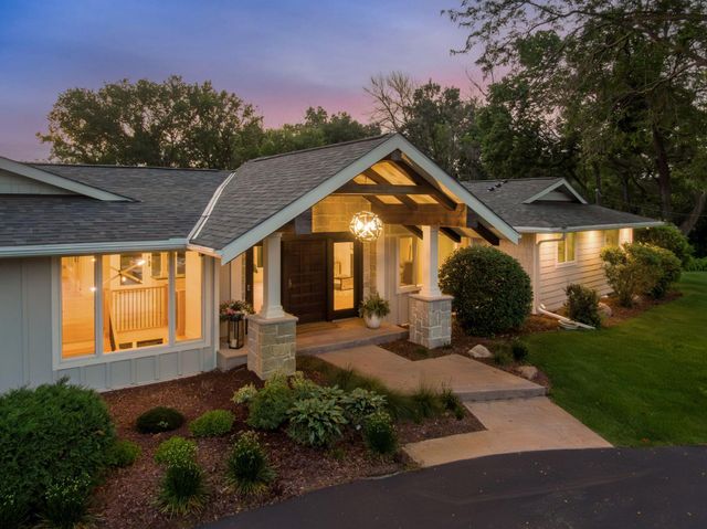 1155 Heritage Lane, Wayzata, MN 55391