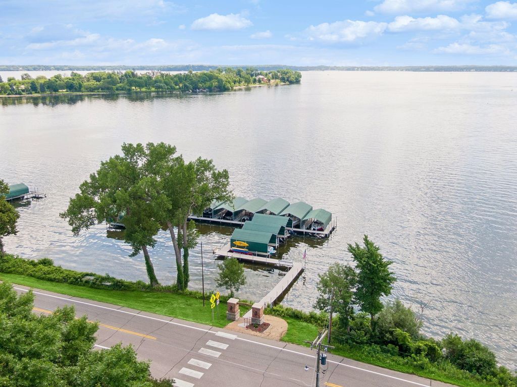 1155 Heritage Lane, Wayzata, MN 55391 — photo 3