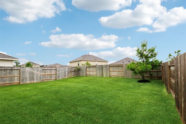 2724 Cadiz Bay Drive, Conroe, TX 77301