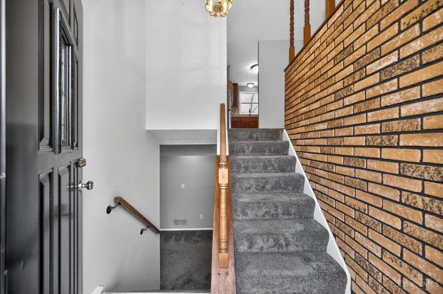 10225 Springknob Court, Colerain Twp, OH 45251