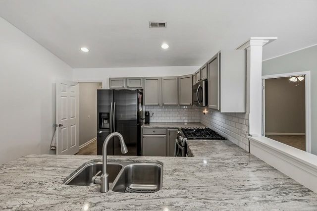 7 Calalla Court, Taylors, SC 29687