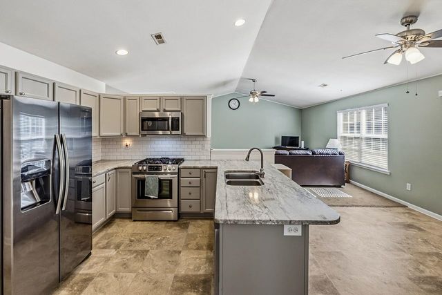 7 Calalla Court, Taylors, SC 29687