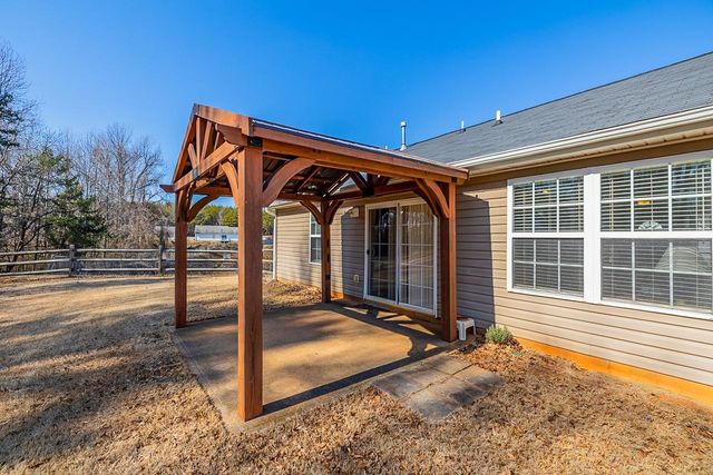 7 Calalla Court, Taylors, SC 29687