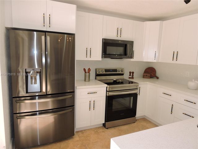 1316 SW 118th Terrace 1316, Davie, FL 33325