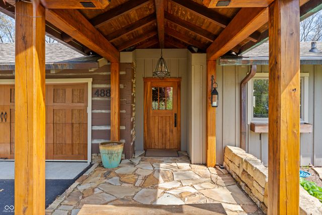 488 Town Hill Road E, Nashville, IN 47448