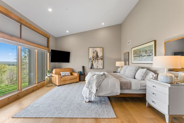 488 Town Hill Road E, Nashville, IN 47448