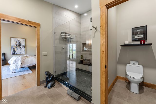 488 Town Hill Road E, Nashville, IN 47448