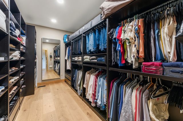 488 Town Hill Road E, Nashville, IN 47448