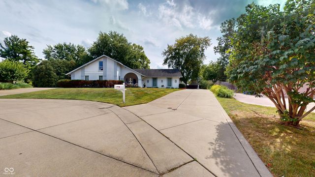 611 Sun Valley Court, Indianapolis, IN 46217