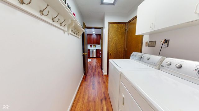 611 Sun Valley Court, Indianapolis, IN 46217