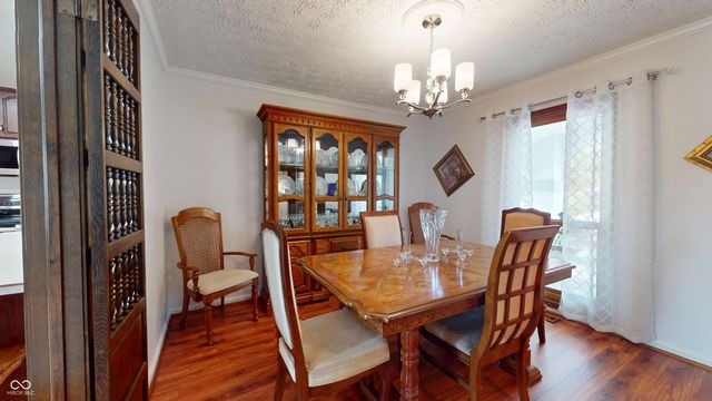 611 Sun Valley Court, Indianapolis, IN 46217