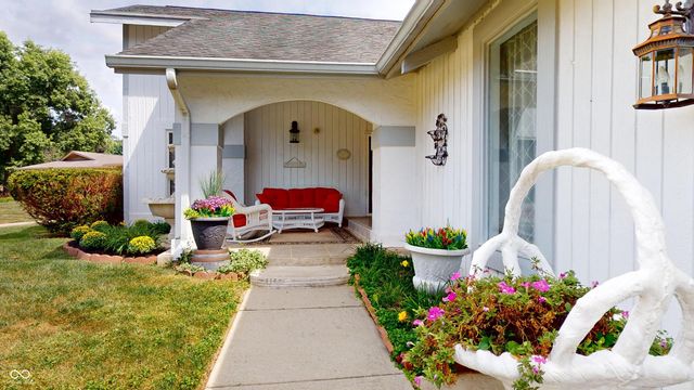 611 Sun Valley Court, Indianapolis, IN 46217